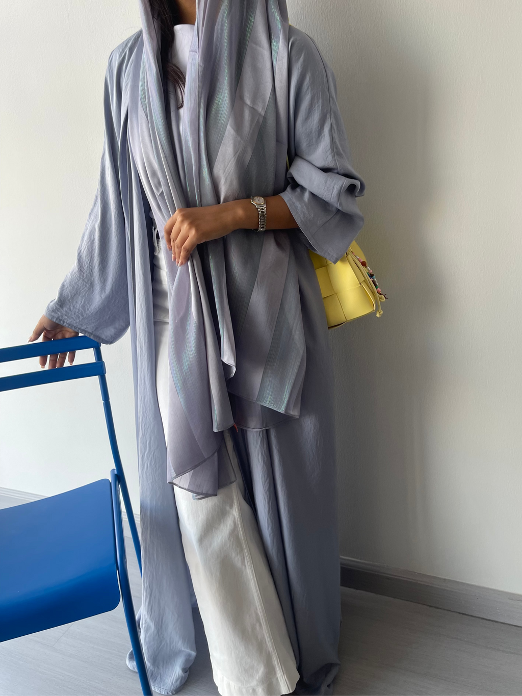 light grey - signture line